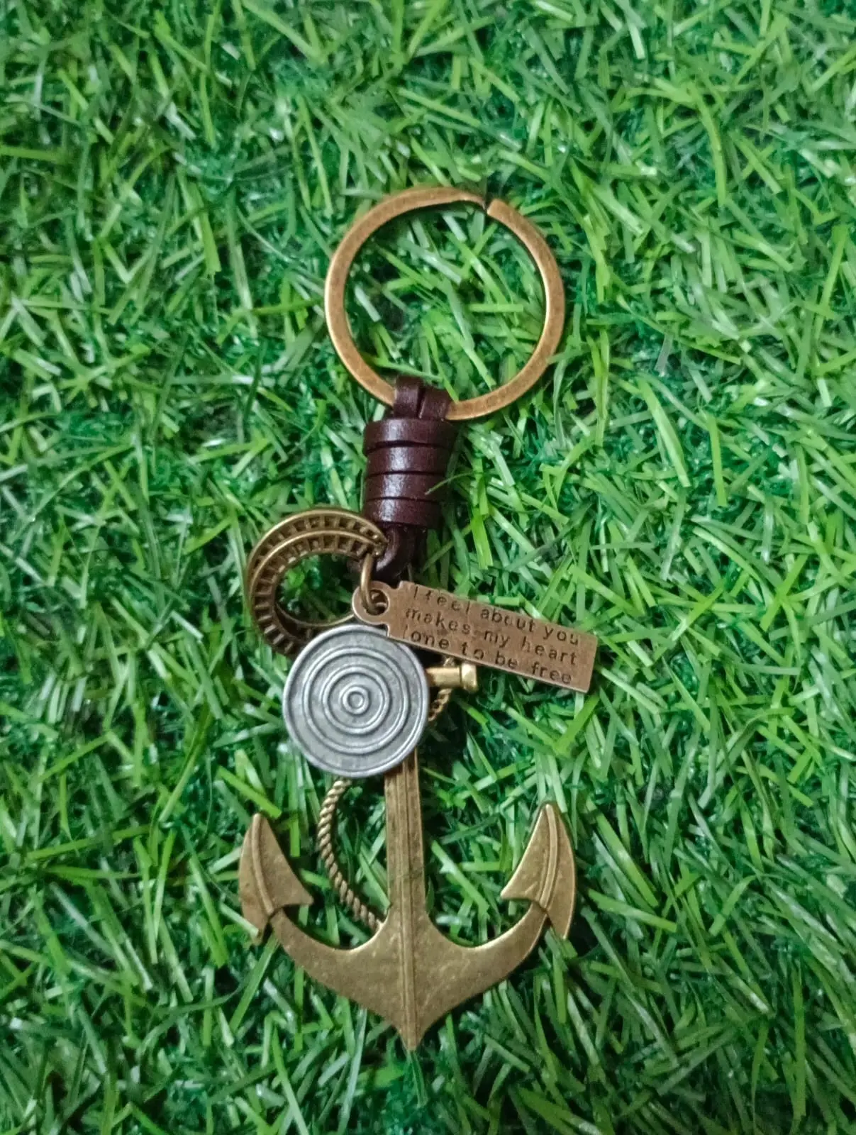 Metal Anchor Wheel Key Chain Silver