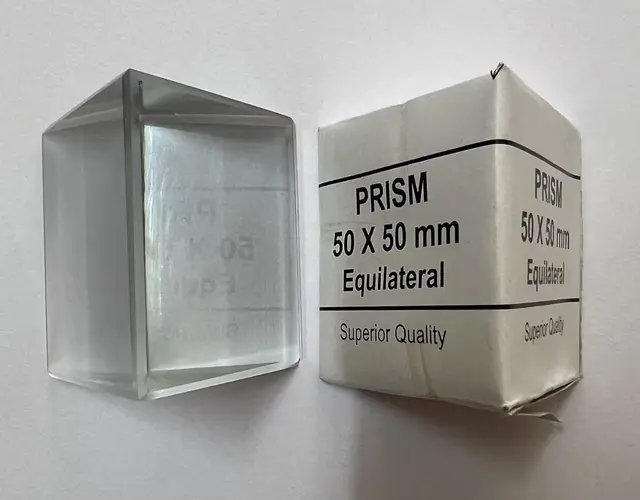 Prism Glass 50 X 50 Mm